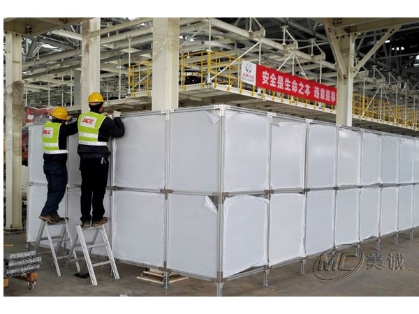 做防護圍欄為什么要選工業鋁型材？